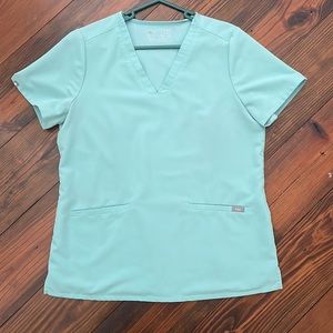 Figs OG seaglass Casma scrub top size medium